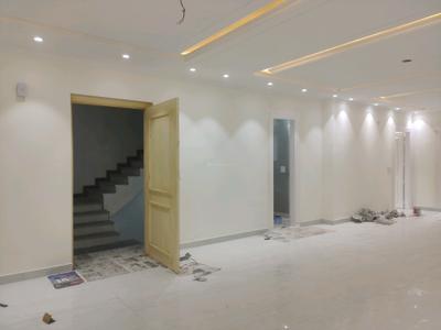 Living Room Image of 2700 Sq.ft 4 BHK Builder Floor for sale in Green Field Colony Faridabad for Rs. 24000000