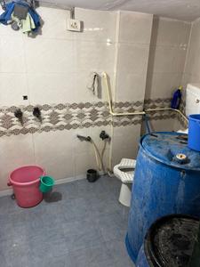 Bathroom Image of It’s 1 bhk flat for 3 person sharing in Andheri West, Mumbai