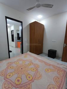 Bedroom Image of 680 Sq.ft 2 BHK Builder Floor for rent in Sant Nirankari Colony RWA, Mukherjee Nagar New Delhi for Rs. 30000