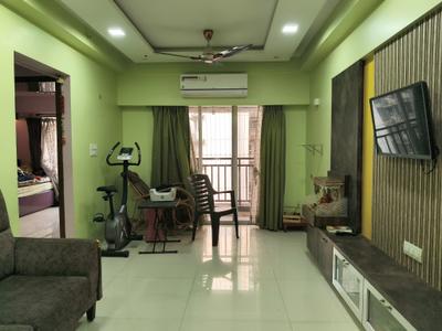 Living Room Image of 750 Sq.ft 2 BHK Apartment / Flat for sale in Godrej Horizon Phase I, Wadala Mumbai for Rs. 35000000