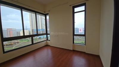 Bedroom Image of 790 Sq.ft 2.5 BHK Apartment / Flat for sale in The Atmosphere, Mulund West Mumbai for Rs. 23500000