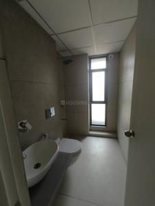 Bathroom Image of 2070 Sq.ft 4 BHK Apartment / Flat for sale in Adani Ambrosia, Shantigram Ahmedabad for Rs. 31500000