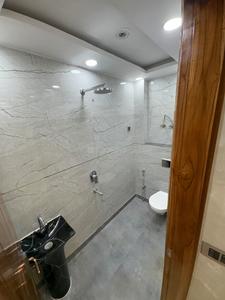 Image of 990 Sq.ft 3 BHK Builder Floor for sale in Laxmi Nagar, New Delhi for Rs. 11500000