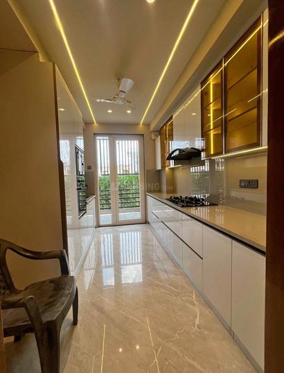 Hudson Lane, GTB Nagar Kitchen 1