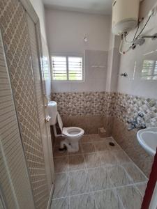 Bathroom Image of 980 Sq.ft 2 BHK Builder Floor for rent in Arakere Bengaluru for Rs. 25000