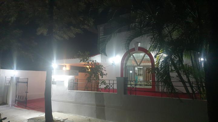 Modi Silver Oak Bangalows Main Image 1