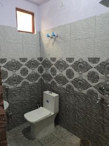 Bathroom Image of 1800 Sq.ft 2 BHK Independent House for rent in Panki Kanpur for Rs. 12000