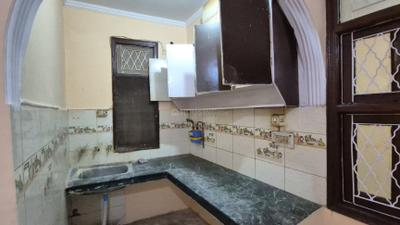 Kitchen Image of 850 Sq.ft 1.5 BHK Apartment / Flat for rent in Uttam Nagar New Delhi for Rs. 8800