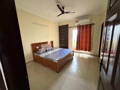 Bedroom Image of 850 Sq.ft 2 BHK Apartment / Flat for sale in Paramount Floraville, Sector 137 Noida for Rs. 13000000