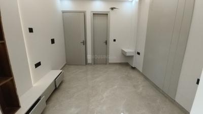 Bedroom Image of 1900 Sq.ft 4 BHK Builder Floor for sale in Kaushambi Ghaziabad for Rs. 24600000