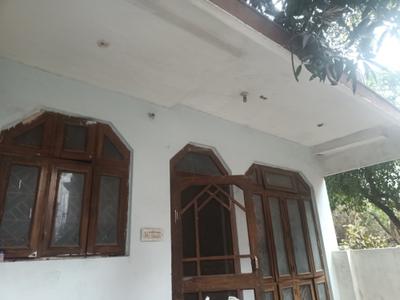 Image of 1100 Sq.ft 3 BHK Builder Floor for rent in Indira Nagar, Lucknow for Rs. 15000