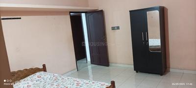 Bedroom Image of 1300 Sq.ft 2 BHK Builder Floor for rent in Aluva Kochi for Rs. 20000