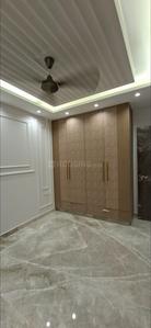 Bedroom Image of 850 Sq.ft 2 BHK Builder Floor for sale in Vikaspuri New Delhi for Rs. 13900000