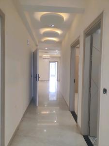 Passage Image of 2564 Sq.ft 4 BHK Builder Floor for sale in Green Field Colony Faridabad for Rs. 26000000