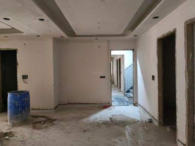 Living Room Image of 1350 Sq.ft 4 BHK Apartment / Flat for sale in Sector 38 Rohini New Delhi for Rs. 10500000