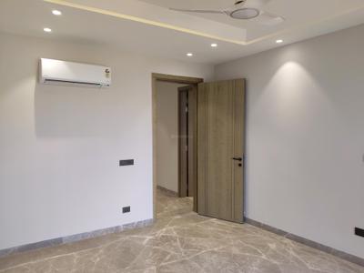 Bedroom Image of 3000 Sq.ft 3.5 BHK Builder Floor for rent in Sector 27 Gurgaon for Rs. 100000
