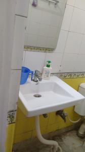 Bathroom Image of 998 Sq.ft 2 BHK Independent House for rent in Sanjay Gram, Sector 13 Gurgaon for Rs. 23000