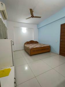 Bedroom Image of 2260 Sq.ft 3 BHK Apartment / Flat for rent in Shree Radha Jaldeep Vertex, Ambli Ahmedabad for Rs. 75000