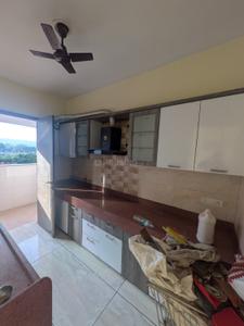 Kitchen Image of 1700 Sq.ft 3 BHK Apartment / Flat for rent in Keshar Apartments, Kampoo Gwalior for Rs. 34000