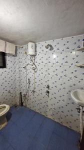 Bathroom Image of 1900 Sq.ft 3 BHK Builder Floor for rent in Mundhwa Pune for Rs. 30000