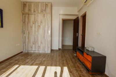 Bedroom Image of 1200 Sq.ft 2 BHK Apartment / Flat for sale in Godrej Oasis, Sector 88A Gurgaon for Rs. 14600000
