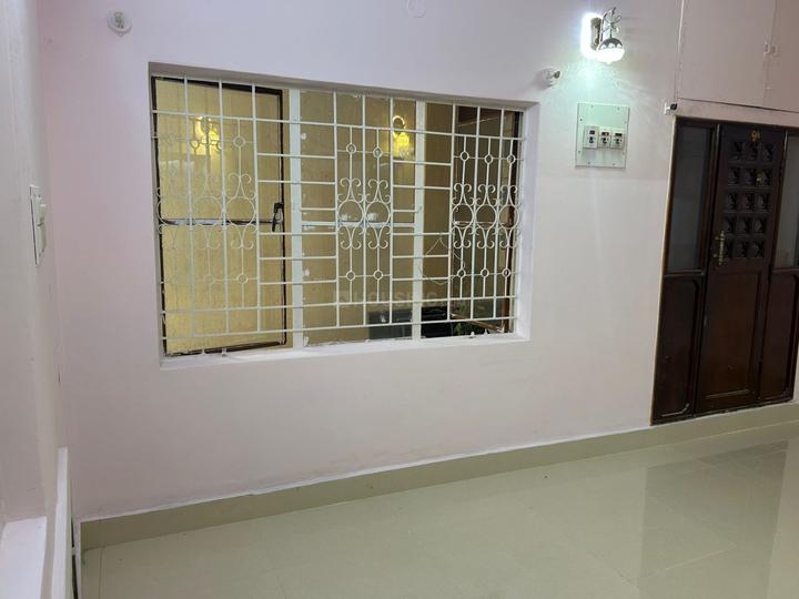 Stage 3, Indira Nagar Bedroom 1