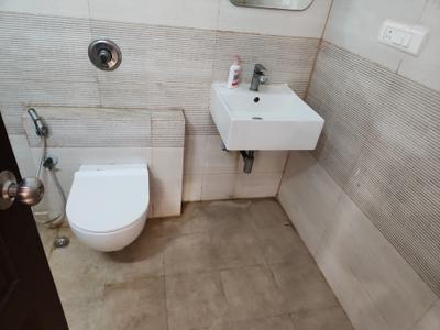Image of 1575 Sq.ft 3 BHK Apartment / Flat for sale in SJR Blue Water PH 3, Parappana Agrahara, Bengaluru for Rs. 18200000
