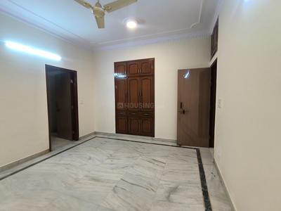 Hall Image of 5000 Sq.ft 5 BHK Independent House for rent in Sector 40 Noida for Rs. 160000