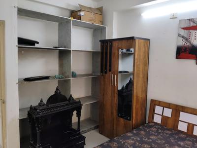 Bedroom Image of 612 Sq.ft 2 BHK Apartment / Flat for rent in Vaishno Devi Circle Ahmedabad for Rs. 25000