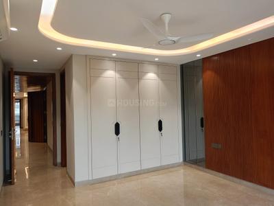 Bedroom Image of 4500 Sq.ft 4 BHK Builder Floor for sale in New Friends Colony New Delhi for Rs. 119000000