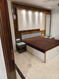 Bedroom Image of 3250 Sq.ft 4 BHK Builder Floor for rent in RWA Anand Vihar, Anand Vihar New Delhi for Rs. 70000