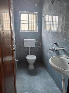 Bathroom Image of 900 Sq.ft 2 BHK Apartment / Flat for sale in Japorigog Guwahati for Rs. 6000000