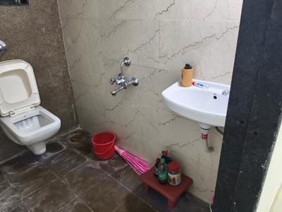 Image of 658 Sq.ft 2 BHK Apartment / Flat for rent in Borivali West, Mumbai for Rs. 43000