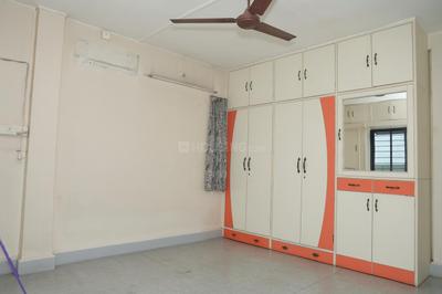 Bedroom Image of 843 Sq.ft 2 BHK Apartment / Flat for sale in Kothrud Pune for Rs. 15000000