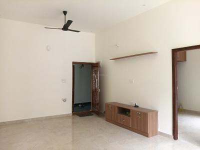 Living Room Image of 1000 Sq.ft 2 BHK Apartment / Flat for rent in K R Puram Bengaluru for Rs. 33000