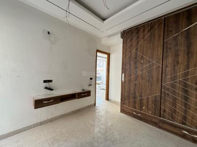 Bedroom Image of 1600 Sq.ft 3.5 BHK Builder Floor for sale in Peer Muchalla Zirakpur for Rs. 7800000