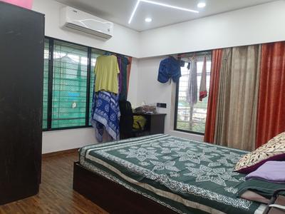 Bedroom Image of 1000 Sq.ft 2 BHK Apartment / Flat for sale in Royal Palms Garden View, Goregaon East Mumbai for Rs. 10800000