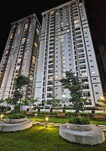 Image of 1650 Sq.ft 3 BHK Apartment / Flat for sale in SMR Vinay Iconia, Serilingampally, Hyderabad for Rs. 16000000