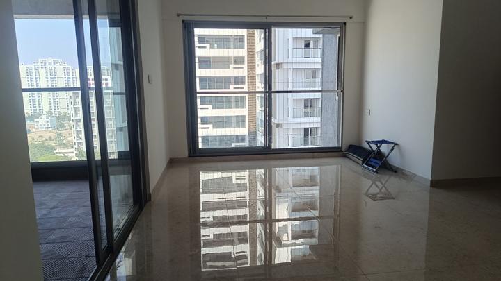 VJ Yashwin Nuovo Centro Main Image 1