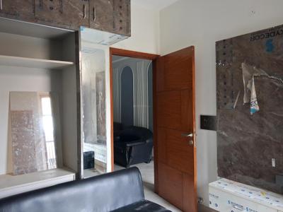 Bedroom Image of 1050 Sq.ft 2 BHK Apartment / Flat for sale in Avenue 1, Sector 73 Noida for Rs. 3400000