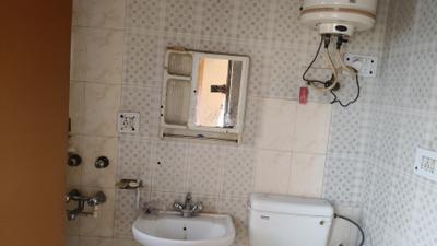 Image of 1850 Sq.ft 3 BHK Apartment / Flat for sale in Sector 11 Dwarka, New Delhi for Rs. 33000000