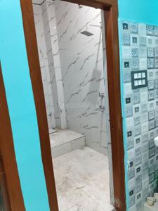 Bathroom Image of 1100 Sq.ft 3 BHK Builder Floor for rent in Laheriasarai Darbhanga for Rs. 15500