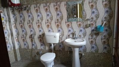 Image of 1850 Sq.ft 2 BHK Builder Floor for rent in Ashiyana, Lucknow for Rs. 15000