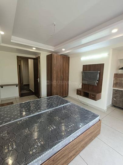 Sector 81 Main Image 1