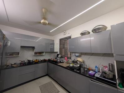 Kitchen Image of 1600 Sq.ft 3 BHK Apartment / Flat for sale in Downtown Guwahati for Rs. 10700000