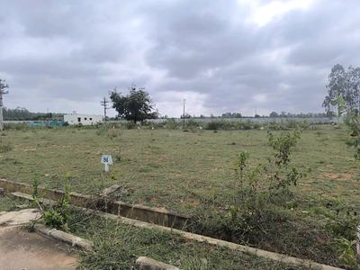 Image of 1350 Sq.ft Residential Plot / Land for sale in Hoskote, Bengaluru for Rs. 3847000