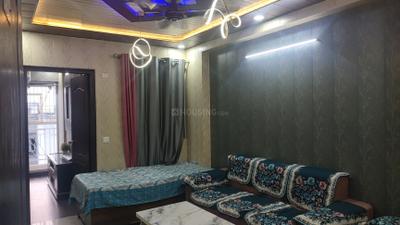 Living Room Image of 585 Sq.ft 1 BHK Apartment / Flat for rent in Aditya Urban Homes Phase 1A, Bamheta Village Ghaziabad for Rs. 15000