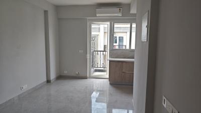 Living Room Image of 954 Sq.ft 2 BHK Builder Floor for rent in Signature Global City 81, Sector 81 Gurgaon for Rs. 25000