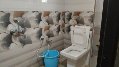 Bathroom Image of 1175 Sq.ft 2 BHK Apartment / Flat for sale in Thimu Lake View One, Dullapally Hyderabad for Rs. 6000000