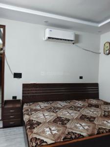Bedroom Image of 2200 Sq.ft 3 BHK Builder Floor for rent in Sector 7 Gurgaon for Rs. 42500
